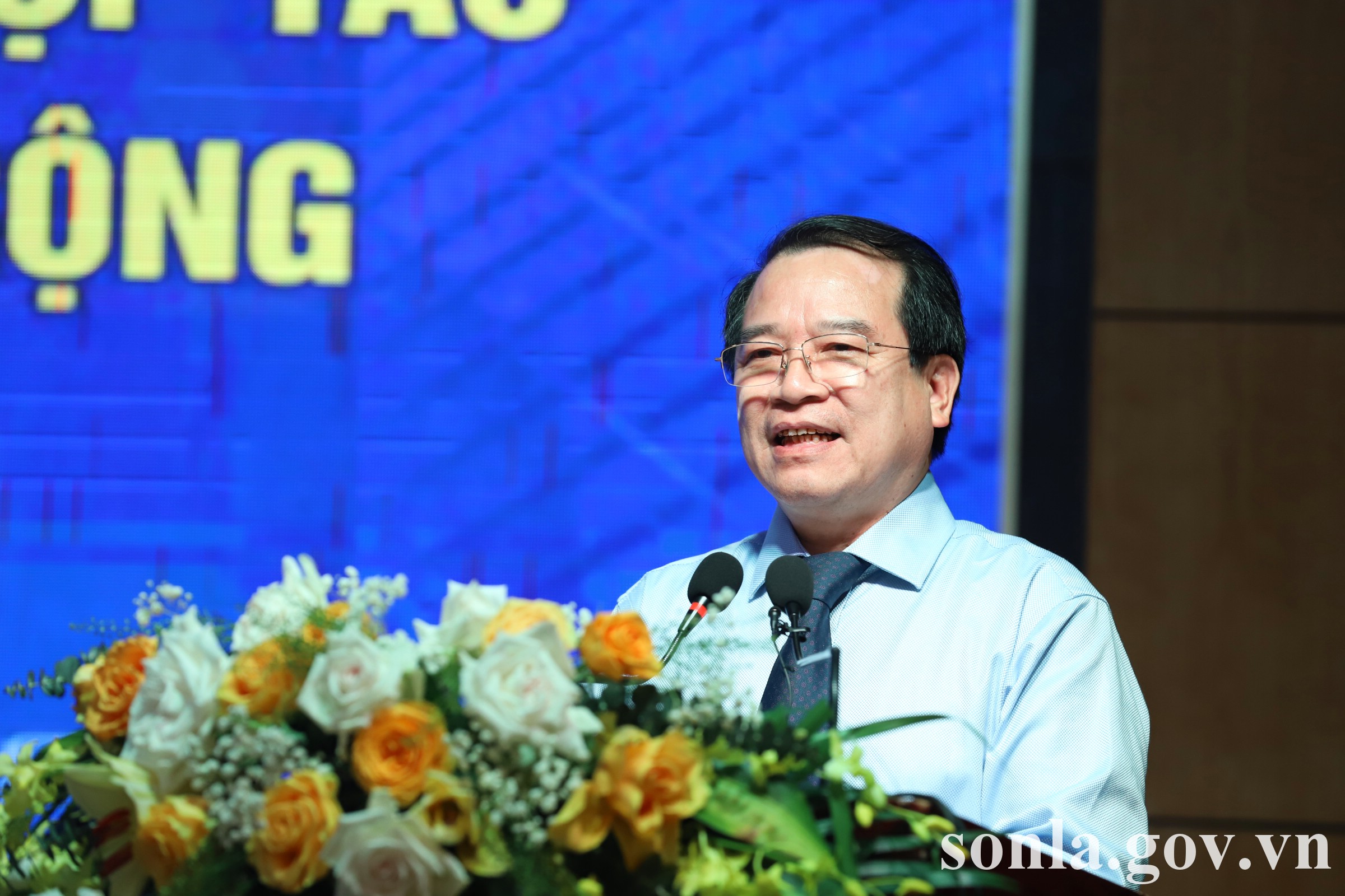 anh tin bai